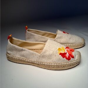 Vera Bradley Dune Floral Embellished Espadrille Flats